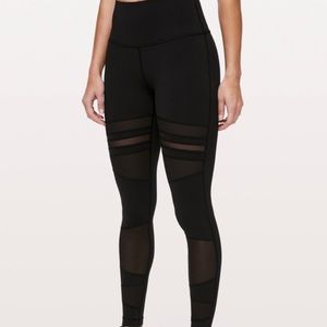 Lululemon wunder under mix and mesh size 8